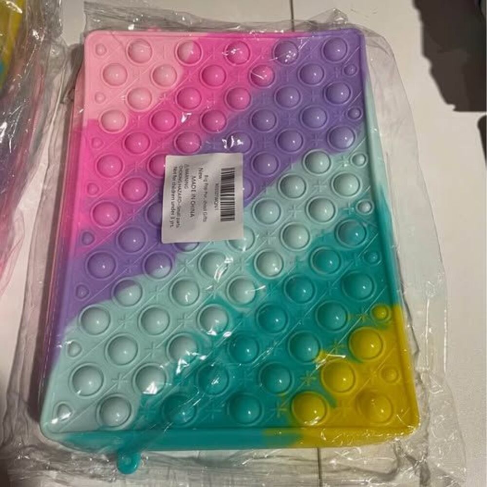 Pop-It Silicone Crossbody / Pouch Bags  SET – NEW - Picture 8 of 8